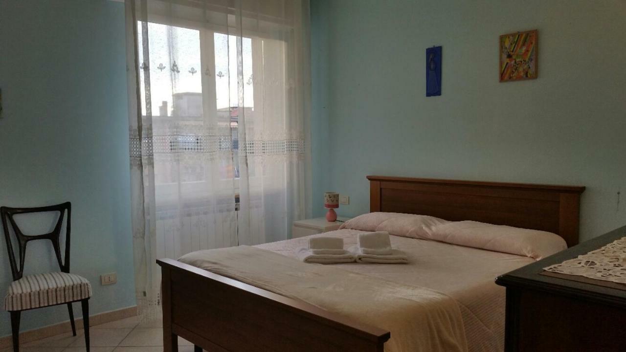Appartamento Lucio Леванто Екстериор снимка